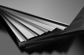 Титановый лист ВТ20 2,5*600*2000 27,0кг